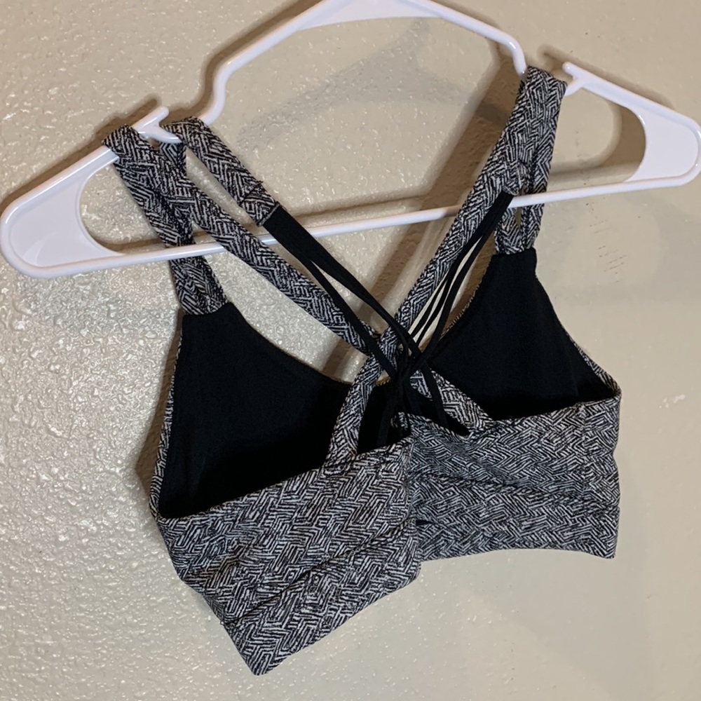 2 Piece Champion Set! Sports bra + Leggings - Picture 9 of 10